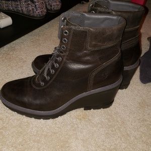 Timberland wedge booties